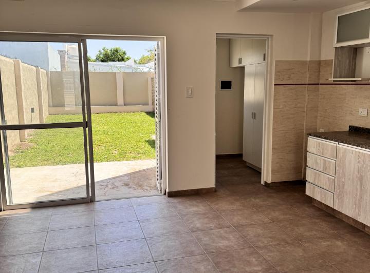 Casa · 110m² · 2 Dormitorios · 1 Cochera