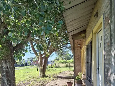 Casa en Alquiler en Andino, Iriondo