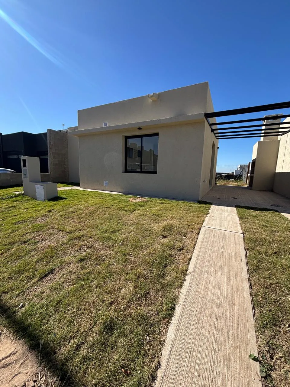 DUPLEX DE 1 Y DOS DORMITORIOS EN VENTA DOCTA