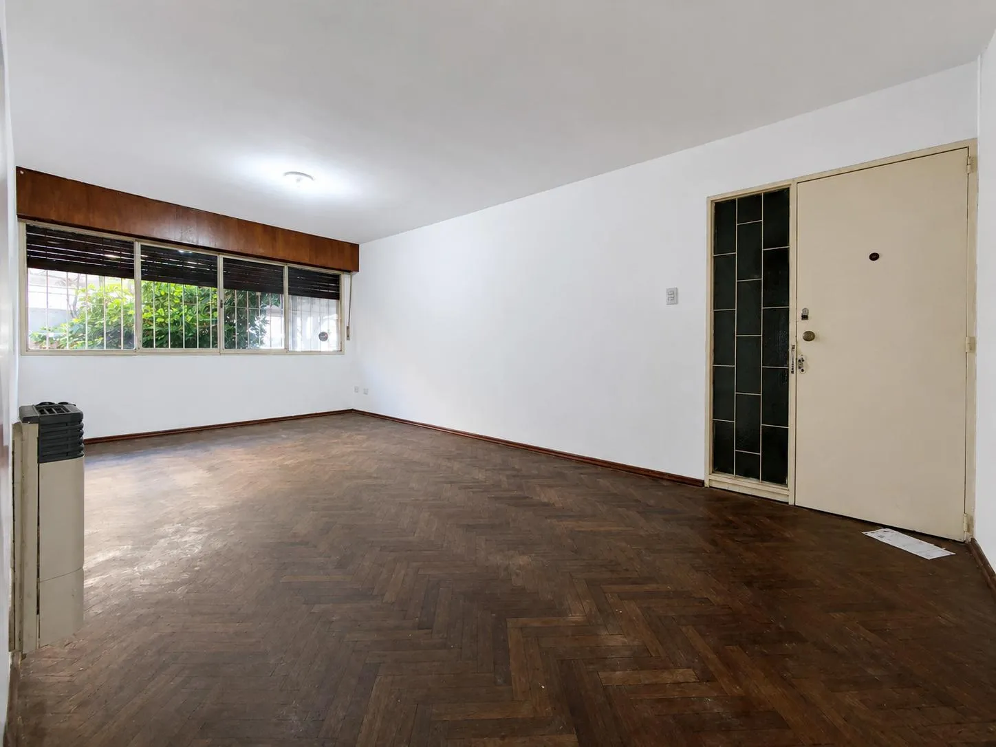Planta Baja Patio Dos Dormitorios Nueva Cordoba Crisol