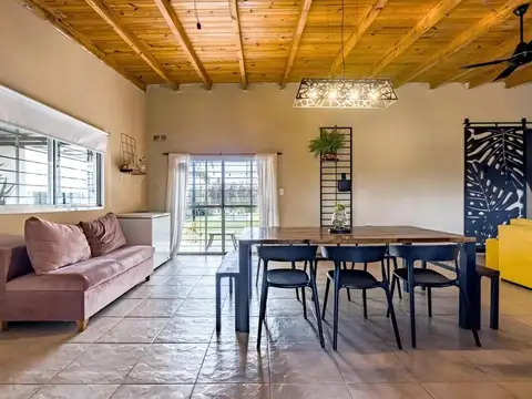 Casa en Venta en Punta Chacra, Roldan