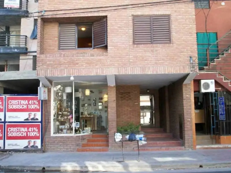 ECONOMICO!! Monoambiente, Chubut 161, Alberdi