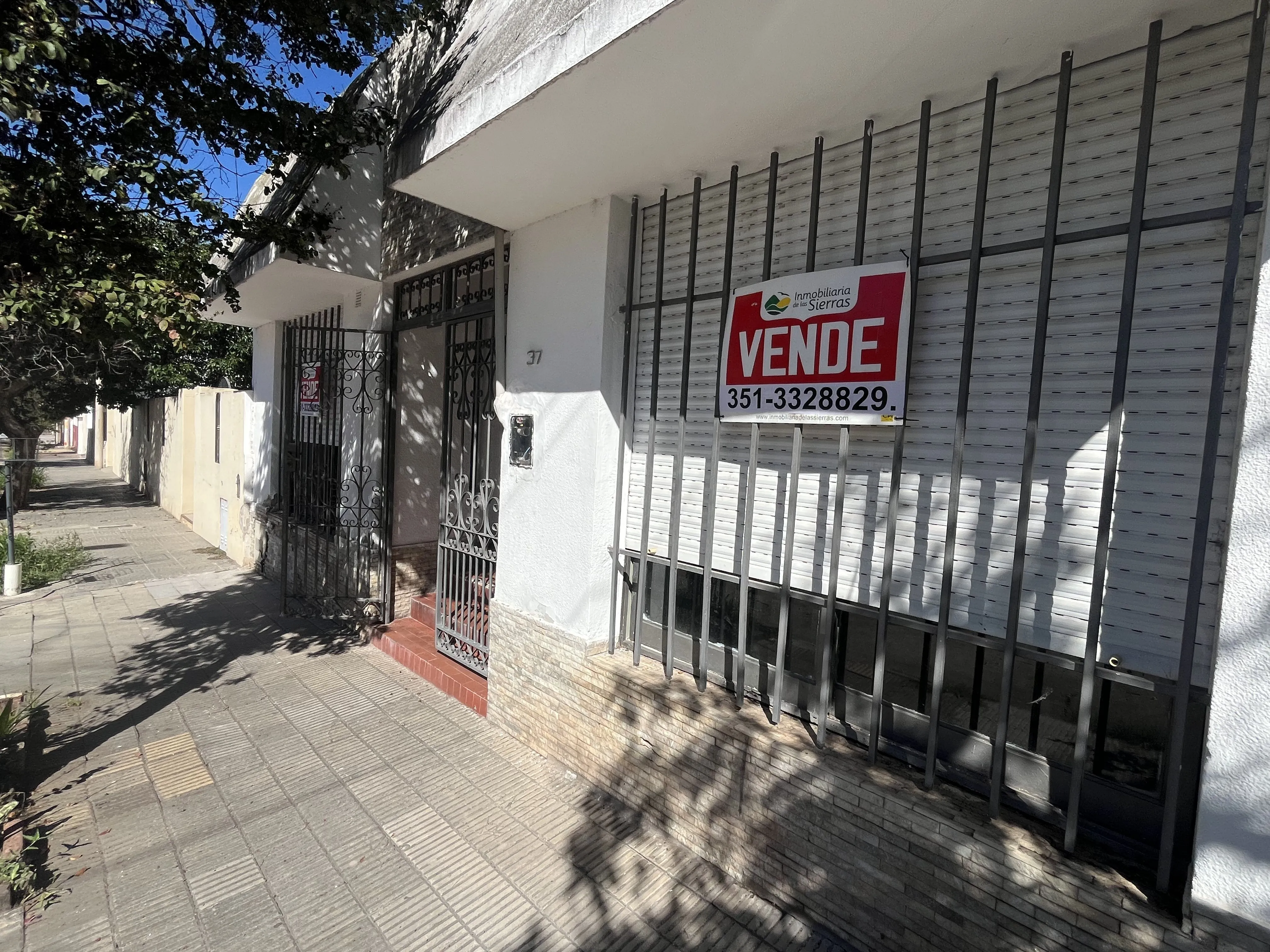 CASA A RECICLAR EN BAJO GENERAL PAZ | 222 m² CUBIERTOS | IDEAL INVERSIÓN