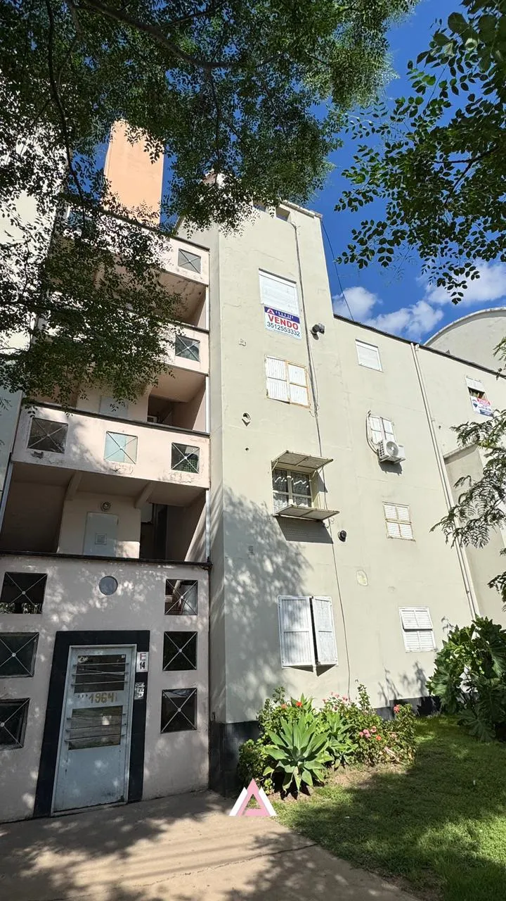 Lomas de San Martín Departamento de 2 Dormitorios Seguridad 24hs