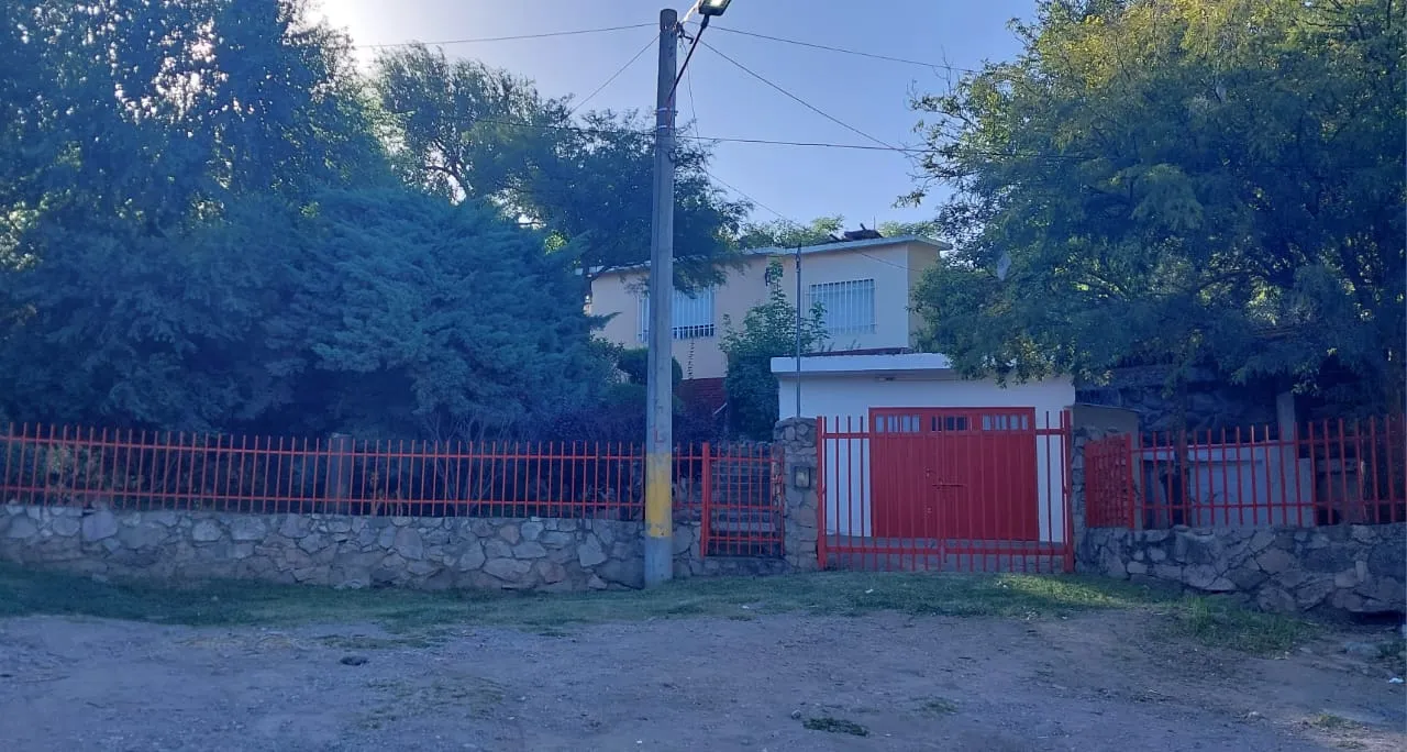 VENTA CASA 2 DORMITORIOS - LAQUINTA - CARLOS PAZ