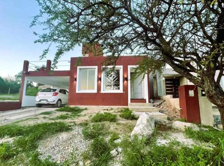 Casa · 130m² · 3 Dormitorios · 1 Cochera