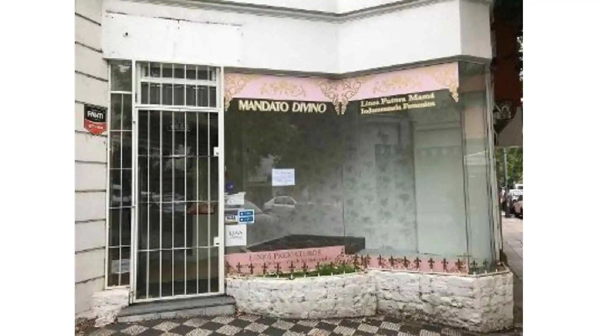 local centro 65m2. en planta sobre calle Catamarca