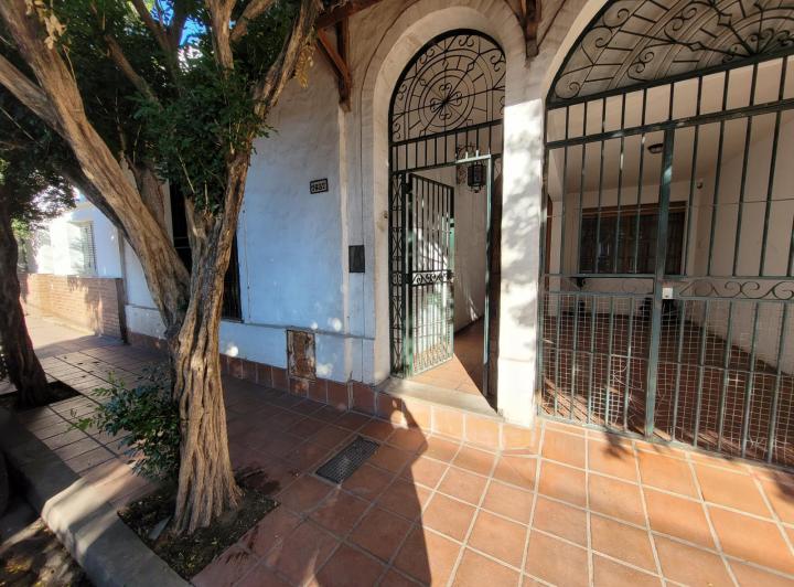 Casa · 190m² · 6 Ambientes · 1 Cochera