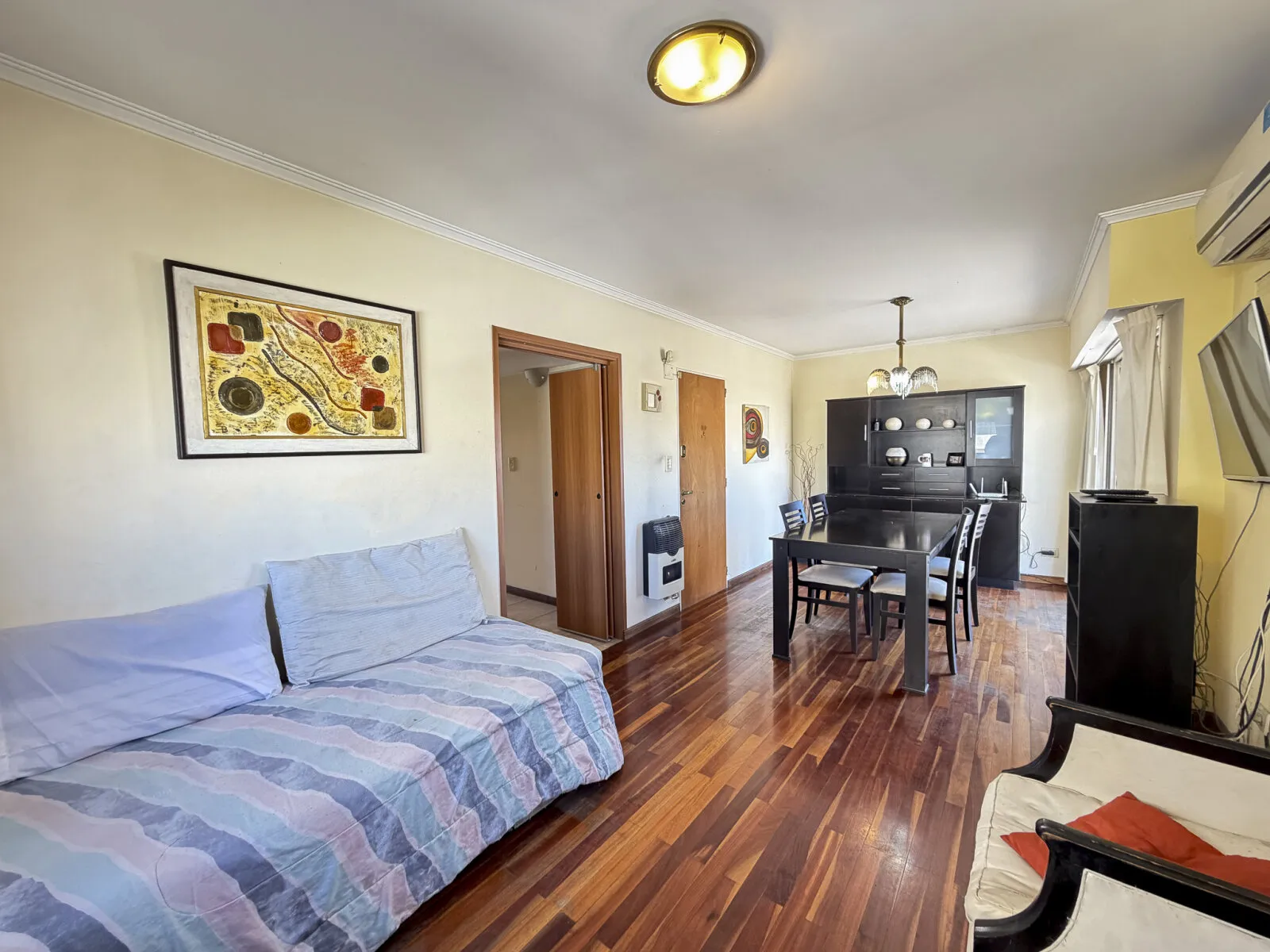 VENTA. Departamento 3 dormitorios. Pileta y Parrillero exclusivo