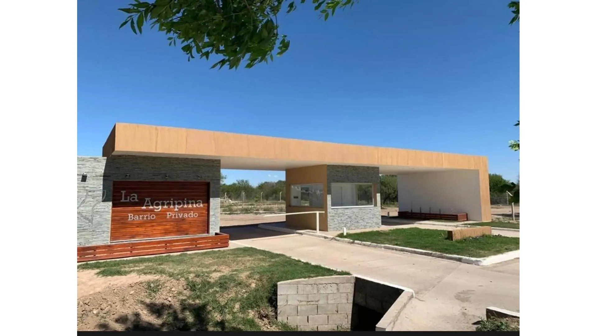 Venta Lote  Barrio Privado La Agripina