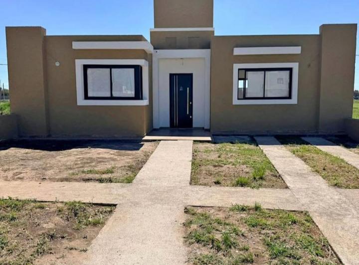 Casa · 84m² · 2 Dormitorios