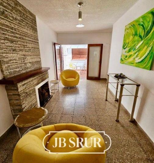 Casa · 142m² · 5 Ambientes · 1 Cochera