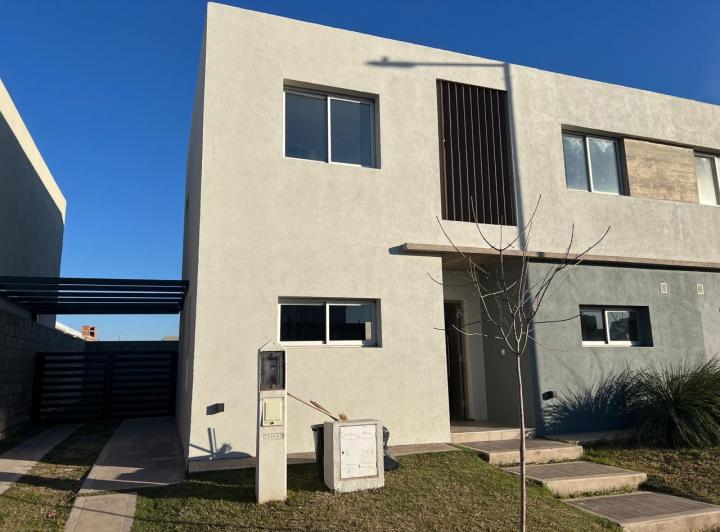 Departamento · 100m² · 3 Ambientes · 1 Cochera