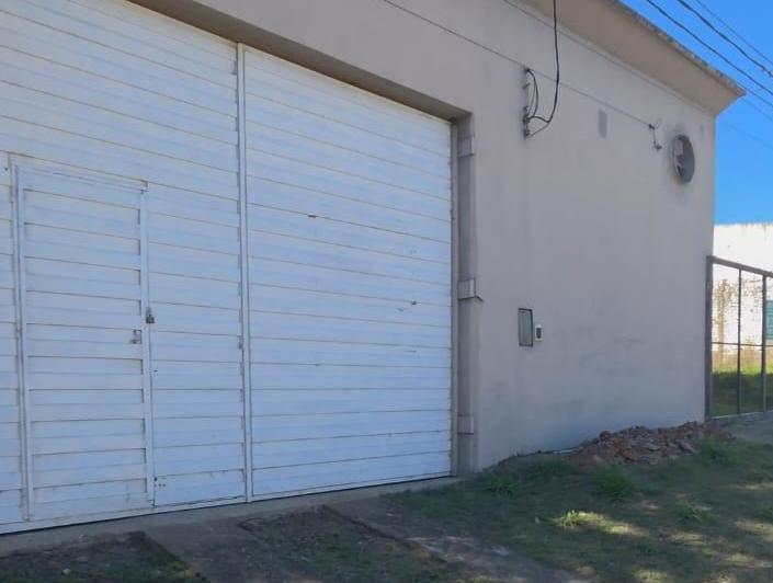 Bodega-Galpón · 270m² · 3 Ambientes