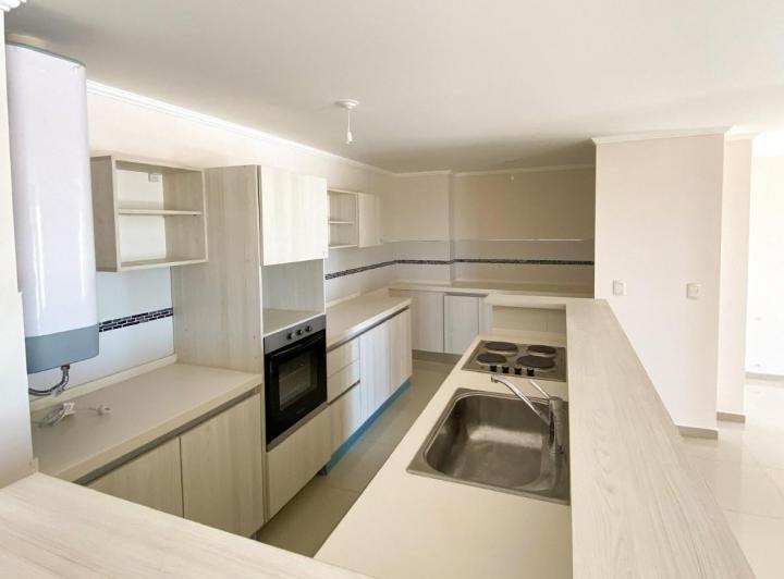 Departamento · 90m² · 7 Ambientes