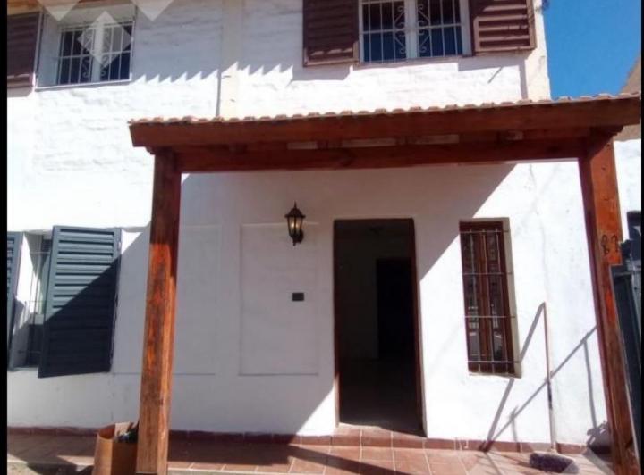 Casa · 110m² · 7 Ambientes · 1 Cochera