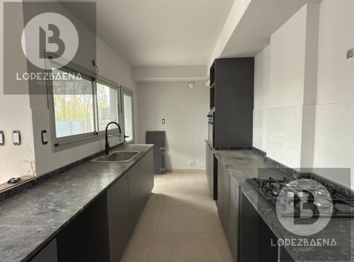 Departamento · 103m² · 4 Ambientes · 1 Cochera