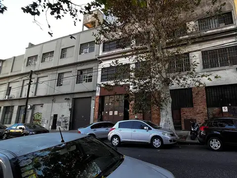 Galpón en Venta en Villa Santa Rita, CABA