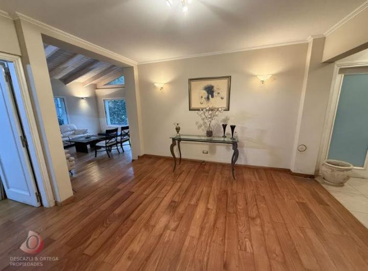 Casa · 533m² · 4 Ambientes