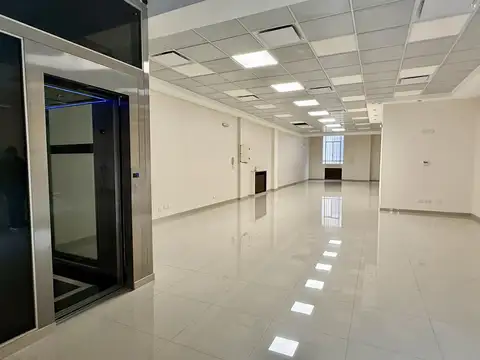 Local en Venta en Monserrat, Capital Federal