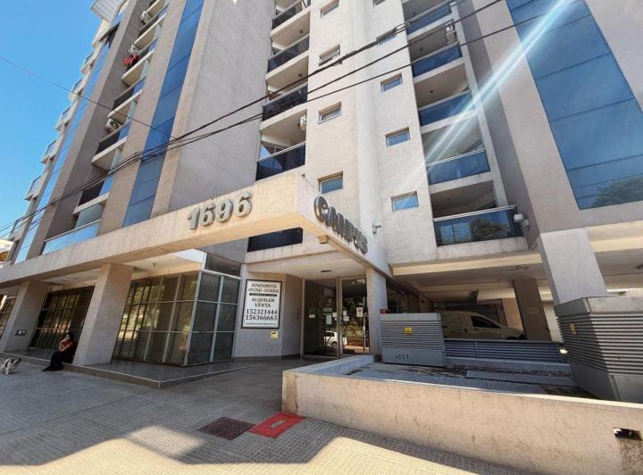 Departamento · 45m² · 2 Ambientes · 2 Cocheras