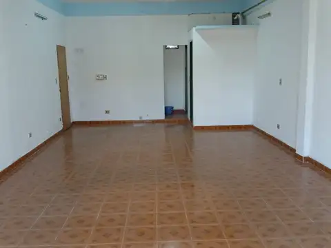 Local en Alquiler en 9 de Abril, Partido de Esteban Echeverría