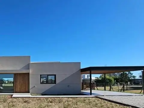 Casa en Alquiler en San Roque, Countries y Barrios Cerrados en Luján