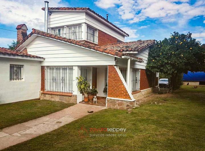 Casa · 1200m² · 3 Dormitorios