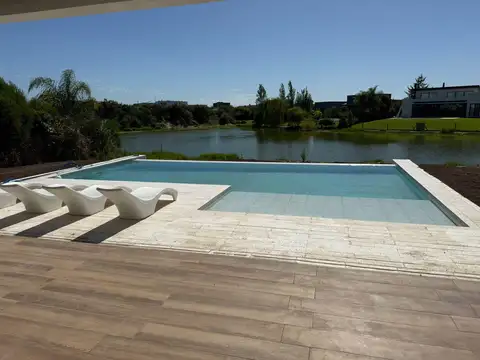 Casa en Venta en El Canton - Norte, Countries y Barrios Cerrados en Escobar