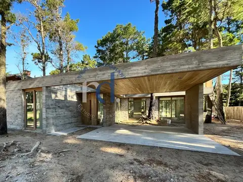 Casa en Venta en Alamos 2, Pinamar