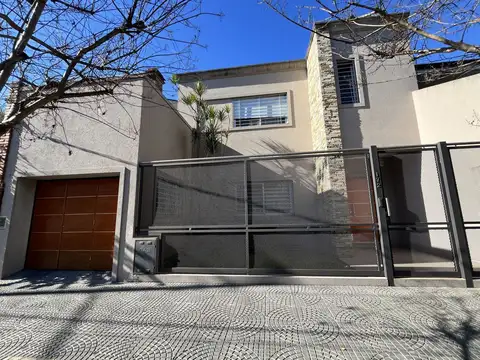 Casa en Venta en Ramos Mejia, Partido de La Matanza