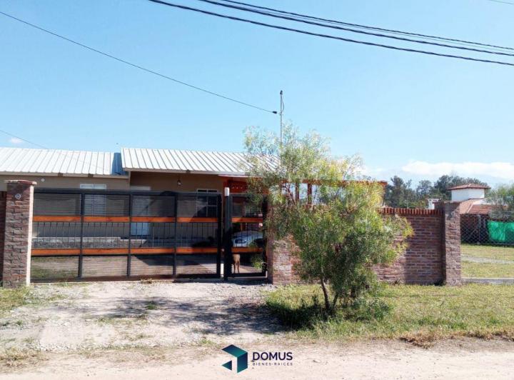 Casa · 140m² · 3 Dormitorios