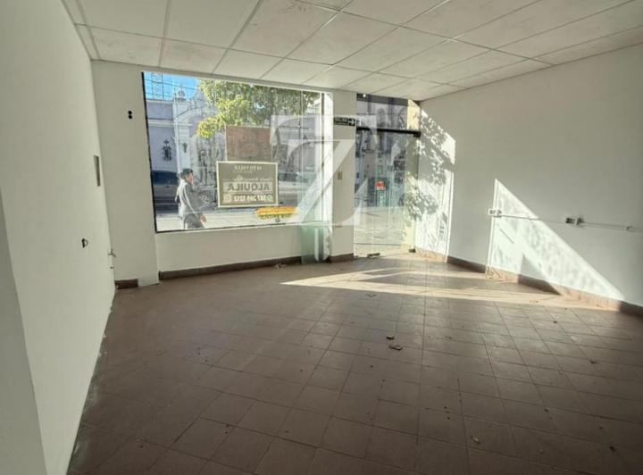 Local comercial · 200m² · 9 Ambientes