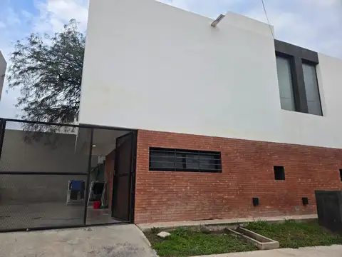 Casa en Alquiler en La Estanzuela, La Calera