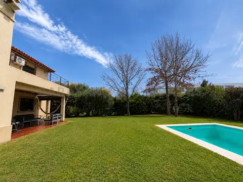 Casa en Alquiler en Funes Hills San Marino, Countries y Barrios Cerrados en Funes