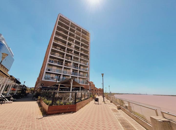 Local comercial · 144m² · 1 Ambiente
