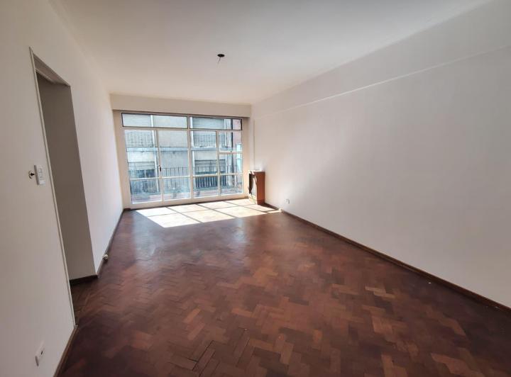 Departamento · 75m² · 4 Ambientes