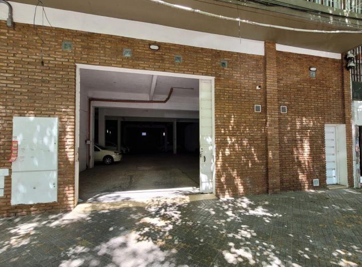 Local comercial · 435m² · 2 Ambientes