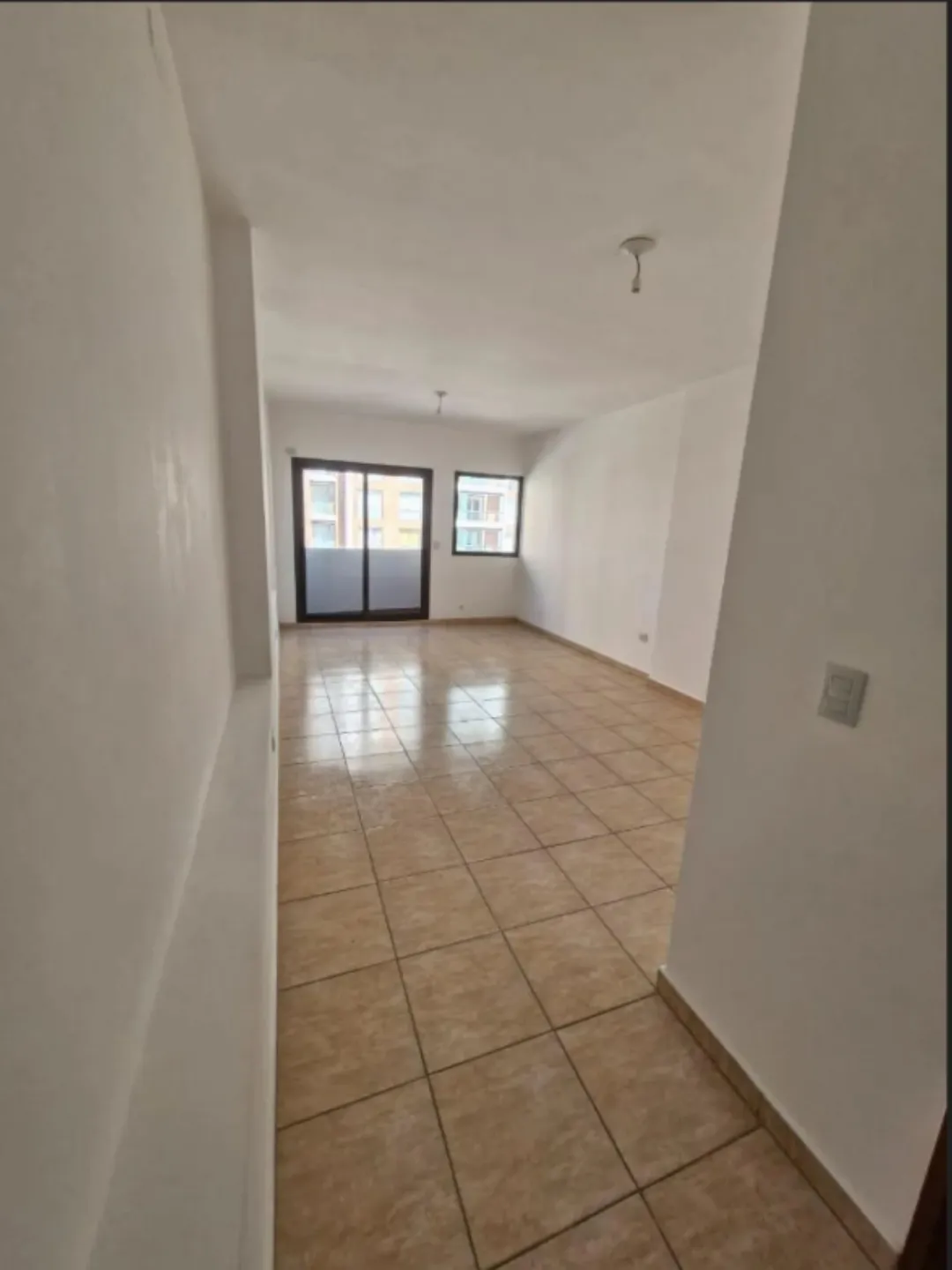 Alquiler Amplísima Oficina Bv. San Juan 670 Centro
