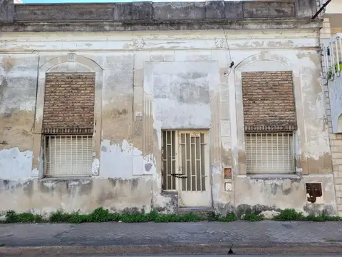 Casa en Venta en Azcuenaga, Rosario