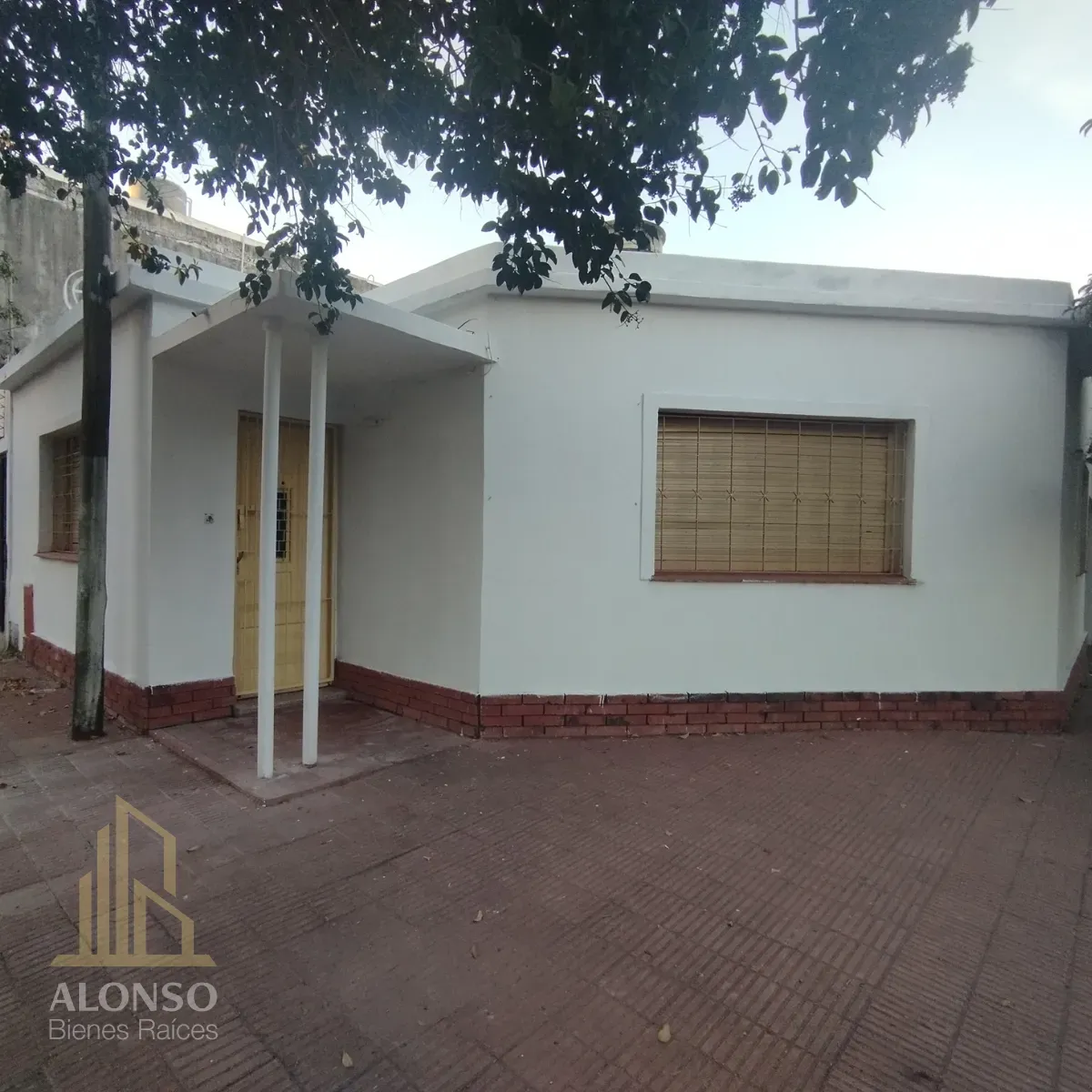 😃AMPLIO DEPTO 2 DORM C/PATIO Y COCHERA EN CALLE LUCIO V. MANSILLA 2159 B° COLON