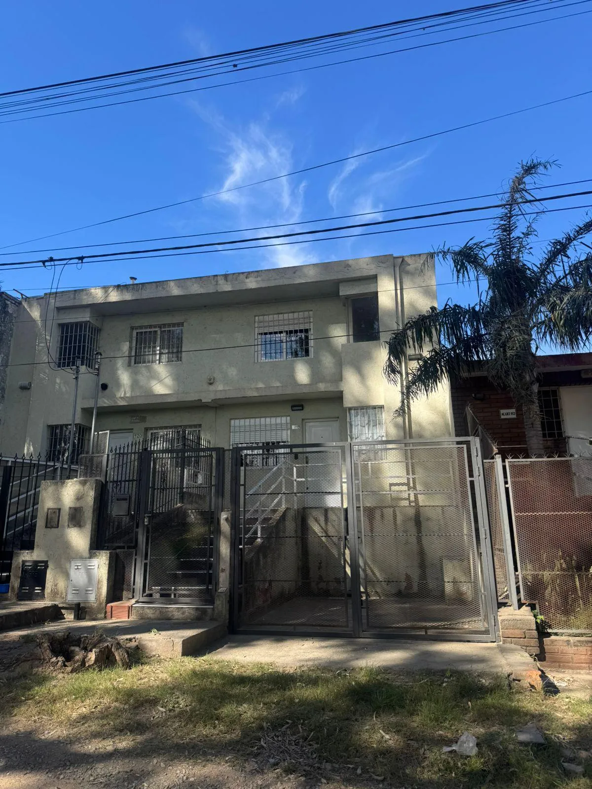 VENTA DUPLEX 2 DORM APTO CREDITO- QUEBRADAS DE LAS ROSAS