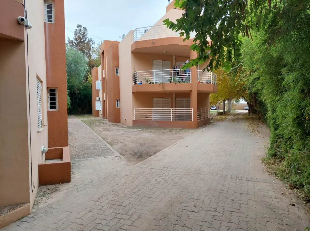 Departamento en San Fernando - ¡Buen Complejo! - Alquiler