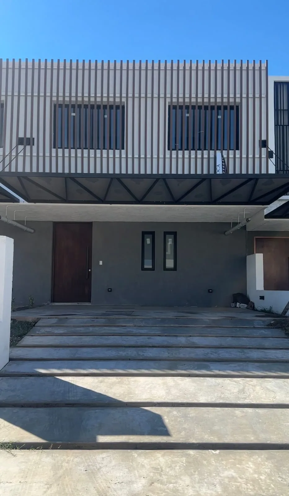 VENTA DUPLEX SOLARES DE MANANTIALES