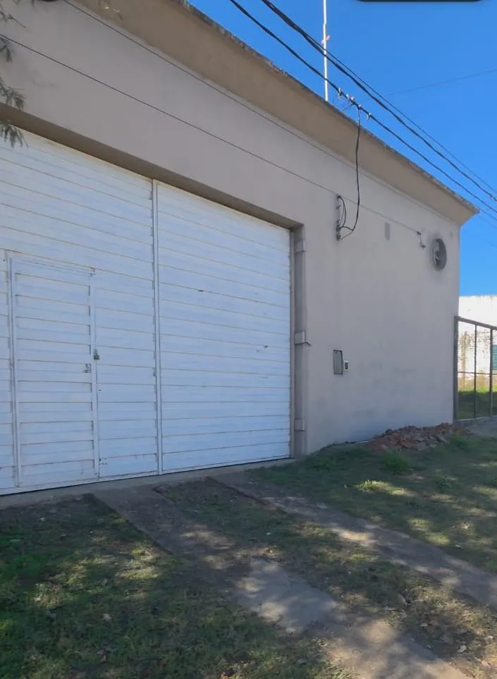 ALQUILER GALPON CON  DEPOSITO TEJEDOR ESQ CORRIENTES SAN VICENTE