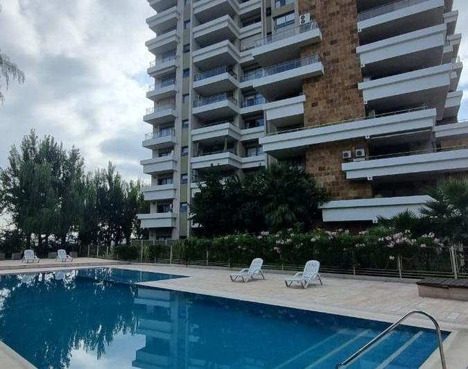 Departamento · 60m² · 2 Ambientes · 1 Cochera