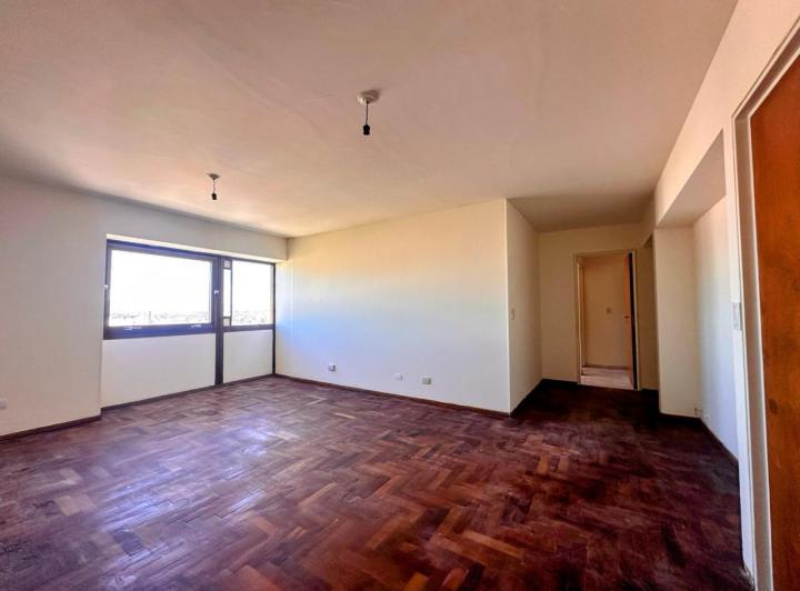 Departamento · 80m² · 5 Ambientes