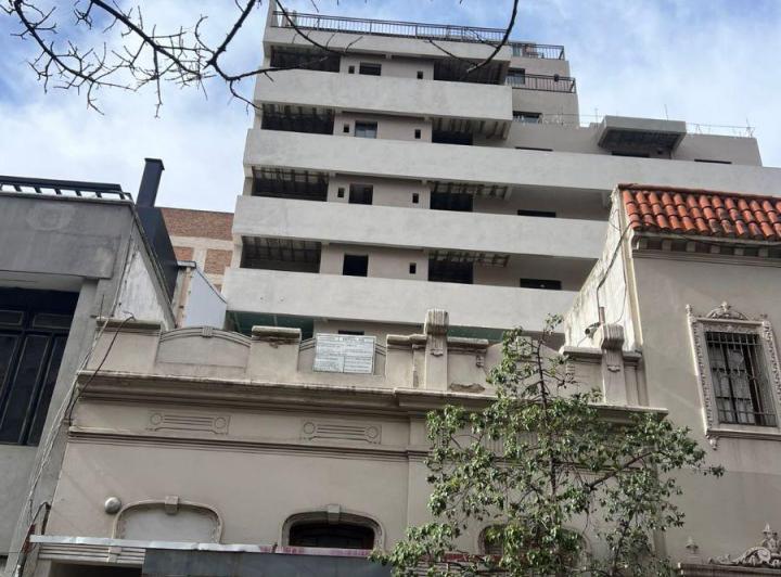 Departamento · 64m² · 5 Ambientes