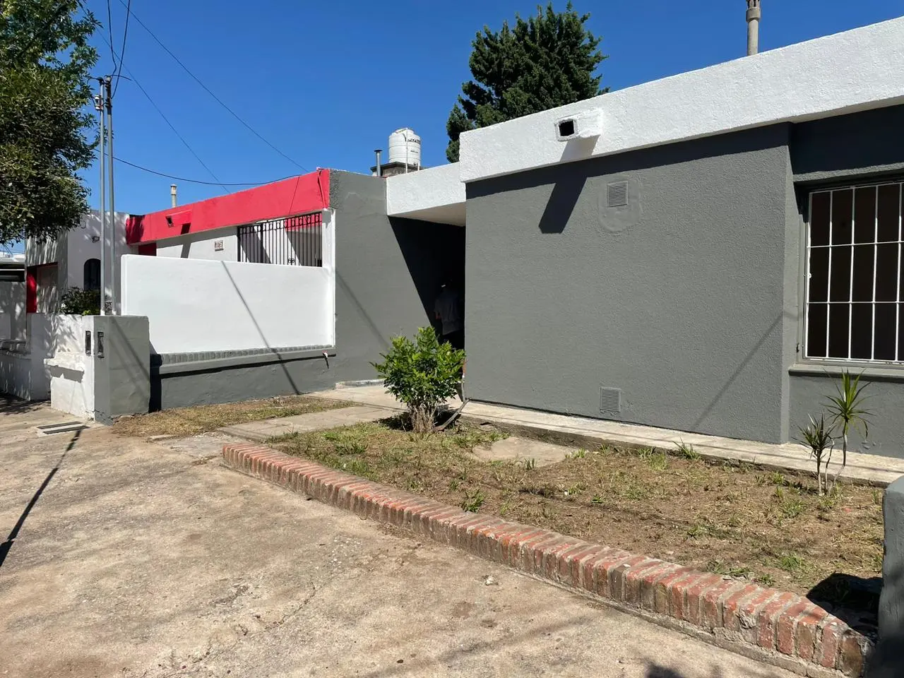 ALQUILER casa en Barrio Don Bosco!