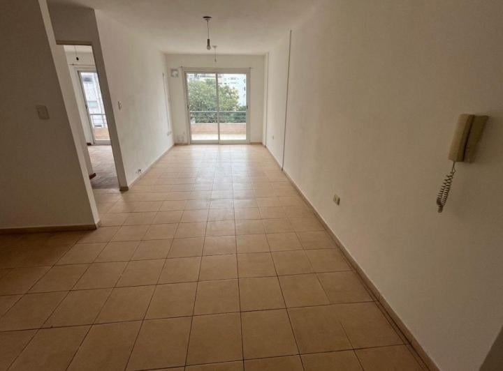 Departamento · 45m² · 2 Ambientes · 1 Cochera